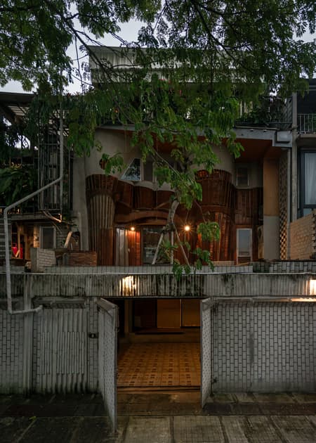 Kampoong Guha